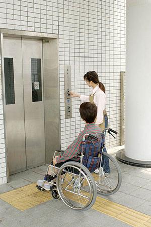 東京のインプラント治療について